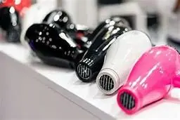 رازهای سشوار کردن آرایشگران حرفه‌ای | با این نکات ساده، خودت را در خانه درست کن! +ویدئو