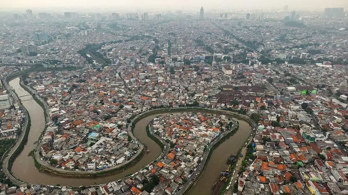 اکونومیست: شهر‌های پرجمعیت آسیایی عموما مکان‌هایی رنج‌آورند به جز شانگهای و توکیو | پایتخت ژاپن توسط یک دولت کلان‌شهری متشکل از ۲۳ ناحیه اداره می‌شود که هر کدام، شهردار و شورای منتخب خود را دارد