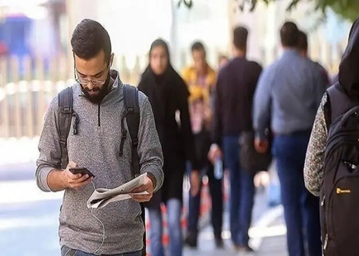 آغاز دسترسی محدود دانشجویان به اینترنت تلفن همراه