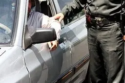 دادستان قشم: تظاهر به روزه‌ خواری جرم است