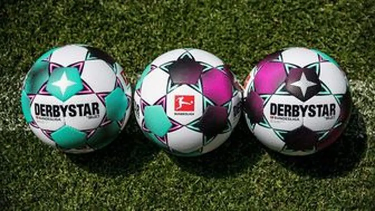  رقابت نادری و مغانلو در نظرسنجی AFC