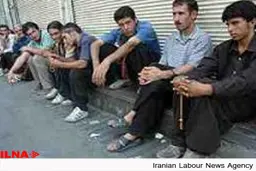  ۶۸ درصد از بیکارشدگانِ، سرپرست خانوار بوده‌اند/ ۴۲ درصد از بیکارشدگان دارای تحصیلات دانشگاهی هستند.