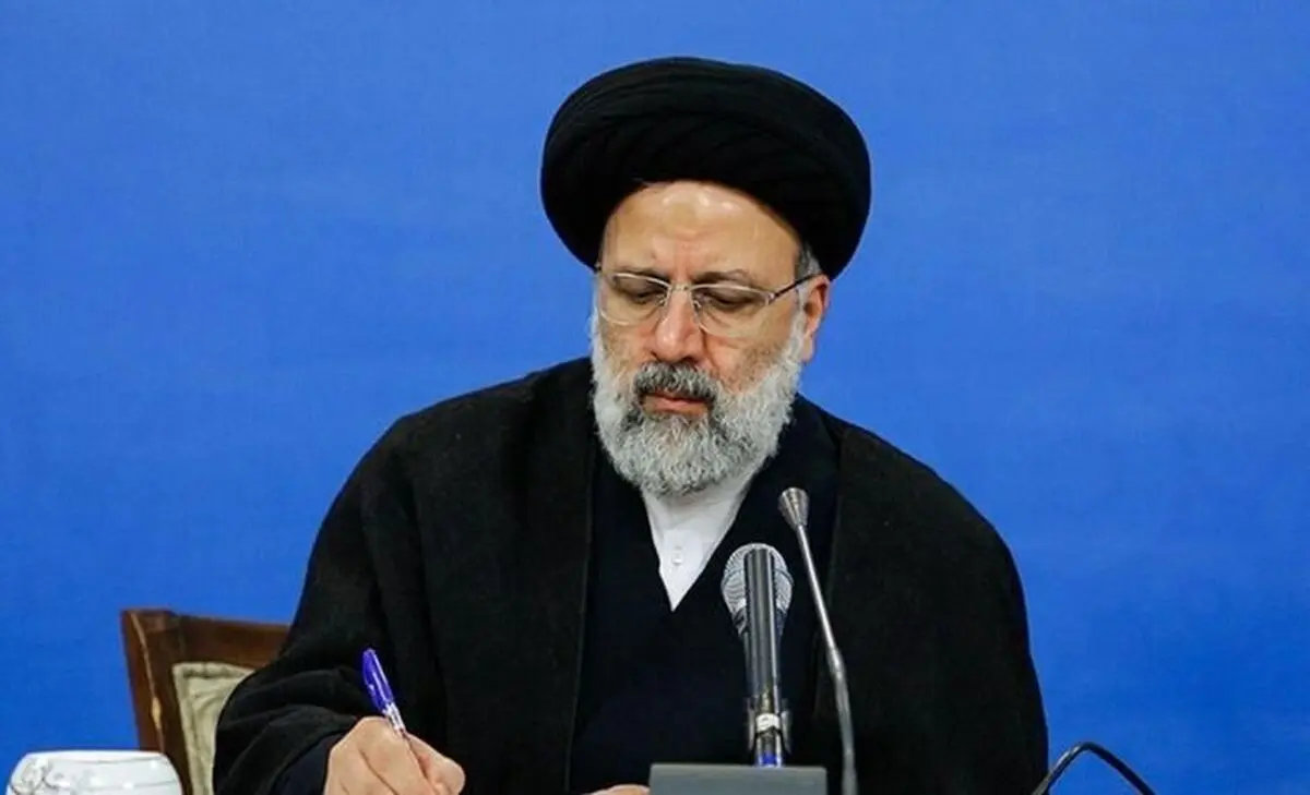 سید ابراهیم رئیسی درگذشت پدر سعید جلیلی را تسلیت گفت 