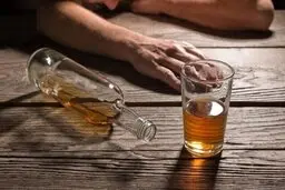 عوامل توزیع الکل تقلبی در قشم بازداشت شدند