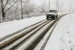 
یخبندان در ۲۴ استان/ افزایش ۵ تا ۱۰ درجه‌ای دما در کشور از پنج‌شنبه

