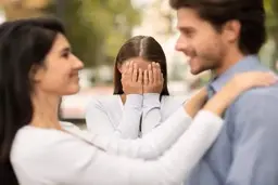 زن ها بیشتر خیانت می کنند یا مردان؟ | چند دلیل برای خیانت زوجین