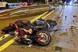  تصادف شدید خودرو 206 با موتور در بزرگراه شهید بابایی تهران | موتور از جا کنده شده و ماشین متلاشی شد | یک کشته و یک مصدوم +ویدئو