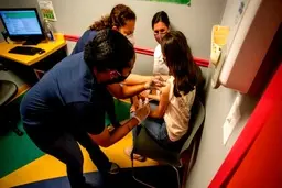 کاستاریکا به عنوان نخستین کشور واکسن کرونا برای کودکان را اجباری کرد