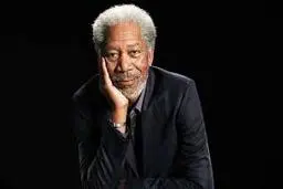 انتقاد بی‌سابقه ستاره هالیوود از ترامپ در برنامه زنده | چطور یک مجرم سابقه‌دار می‌تواند رئیس‌جمهور شود؟