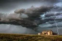 پدیده نادر آسمانی؛ ابر عجیب در منطقه حائل عربستان +ویدئو