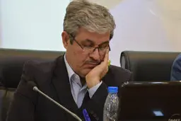 تاجگردون | اعتبارنامه تاجگردون به رد شدن نزدیک میشود