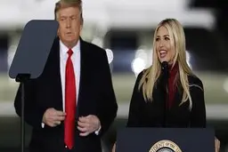 دیلی میل: ایوانکا ترامپ گفته برخلاف نظر پدرش در مراسم تحلیف جو بایدن شرکت می‌کند