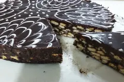 وقت درست کردن دسر نداری؟ کیک یخچالی رو توی سریع ترین زمان ممکن درست کن | طرز تهیه کیک یخچالی + ویدئو