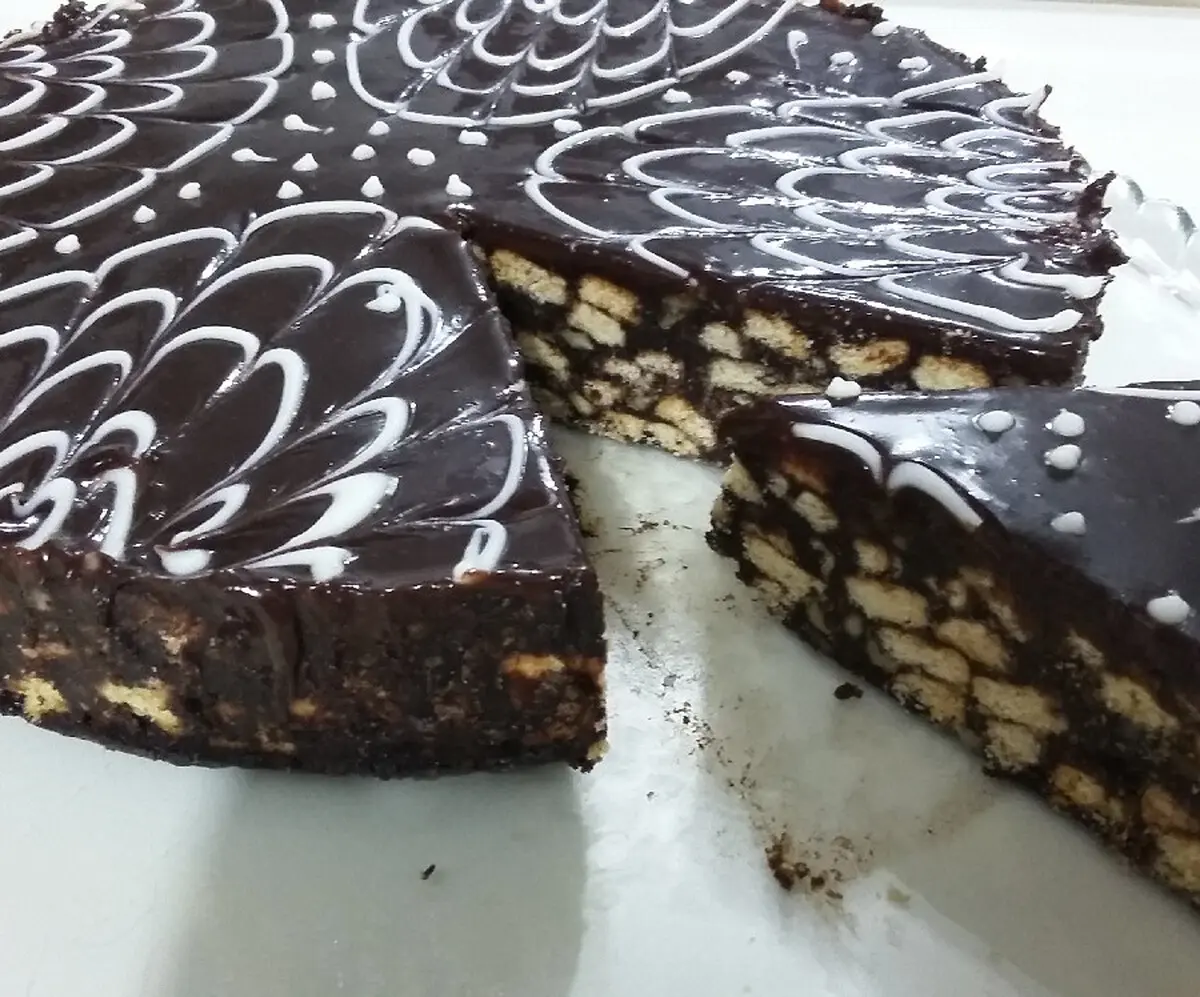 وقت درست کردن دسر نداری؟ کیک یخچالی رو توی سریع ترین زمان ممکن درست کن | طرز تهیه کیک یخچالی + ویدئو