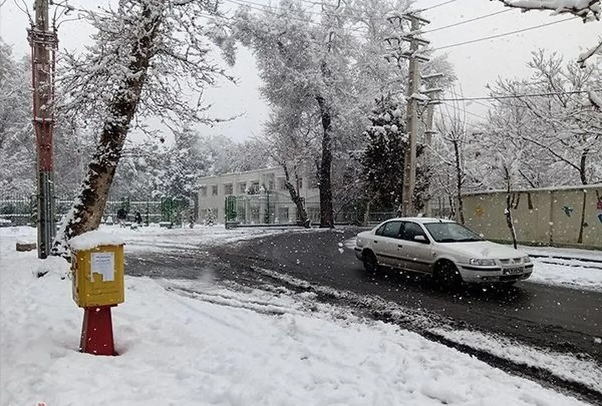  سازمان هواشناسی هشدار داد  |   بارش برف و باران در ۲۲ استان کشور 