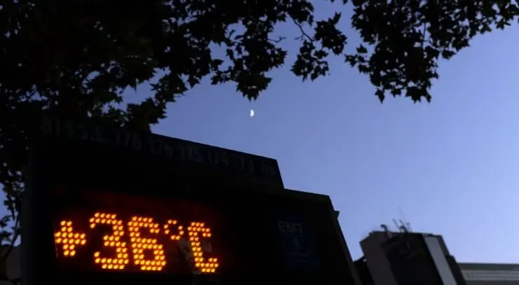 گرمای زمین خطر سکته‌های شبانه را افزایش میدهد| شب‌های پر استرس تابستانی در پیش است