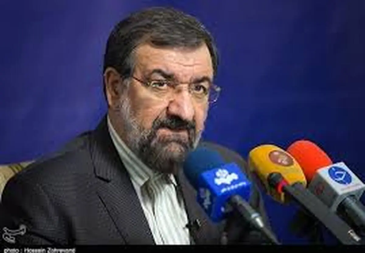 محسن رضایی: قدرت دفاعی آمریکا به شدت تضعیف شده است