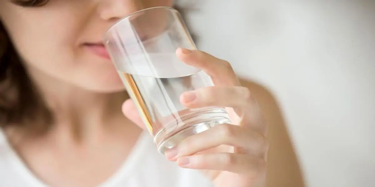نوشیدن آب به این صورت برای سلامتی شما معجزه می کند !
