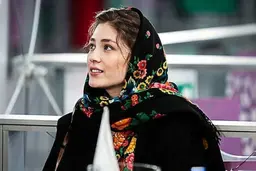 سلفی جدید فرشته حسینی در ماشین جدیدش