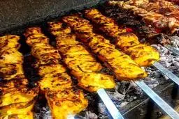 با این روش یه کباب کوبیده مرغ نرم و آبدار تو خونه درست کن | طرز تهیه کباب کوبیده مرغ +ویدیو