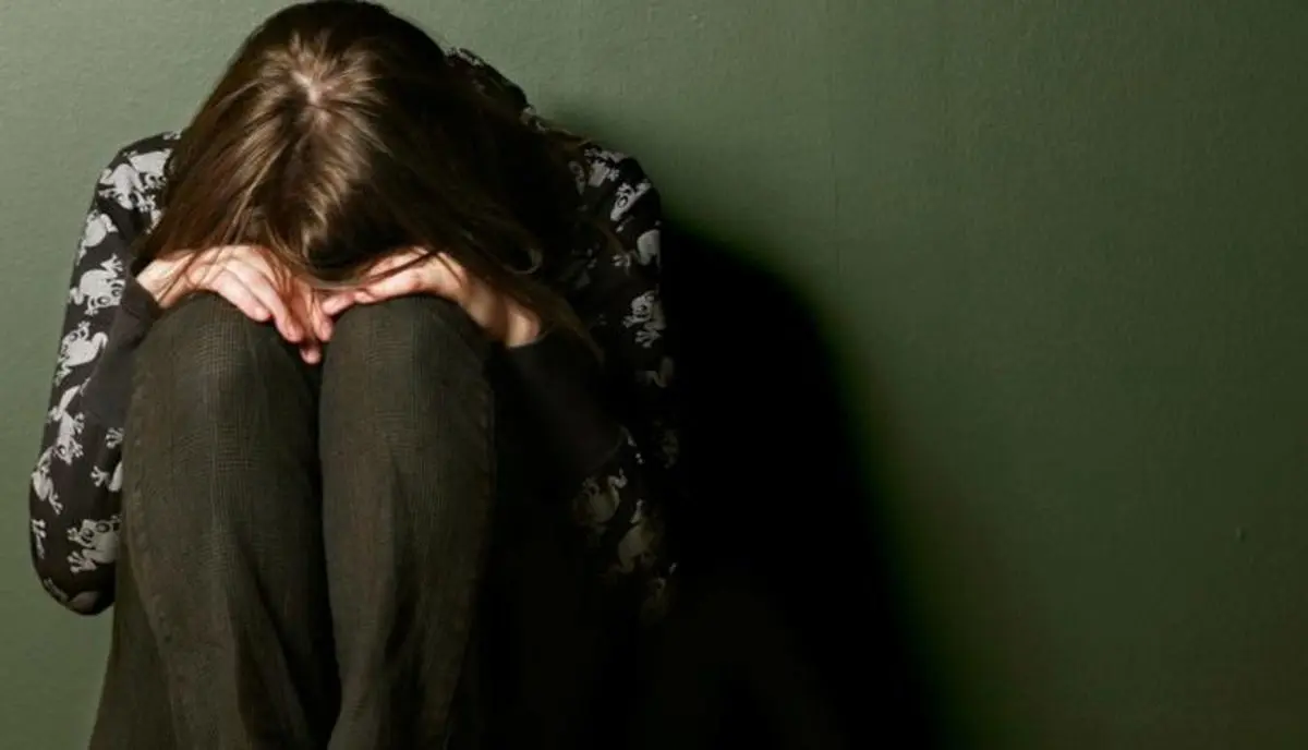 چرا شاد نیستیم؛ موانع شادی چیست و چگونه می‌توان با آن مقابله کرد؟