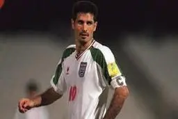 علی دایی  با قاطعیت به عنوان بهترین مهاجم انتخاب شد.