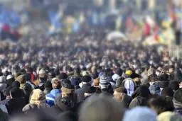 ۱۰میلیون ایرانی مجرد در سن ازدواج | «پنجره جمعیتی» فرصتی طلایی برای جوانی ایران
