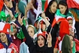  پوشش مردان فوتبالیست طوری است که باید از چشم خانم ها دور باشد
