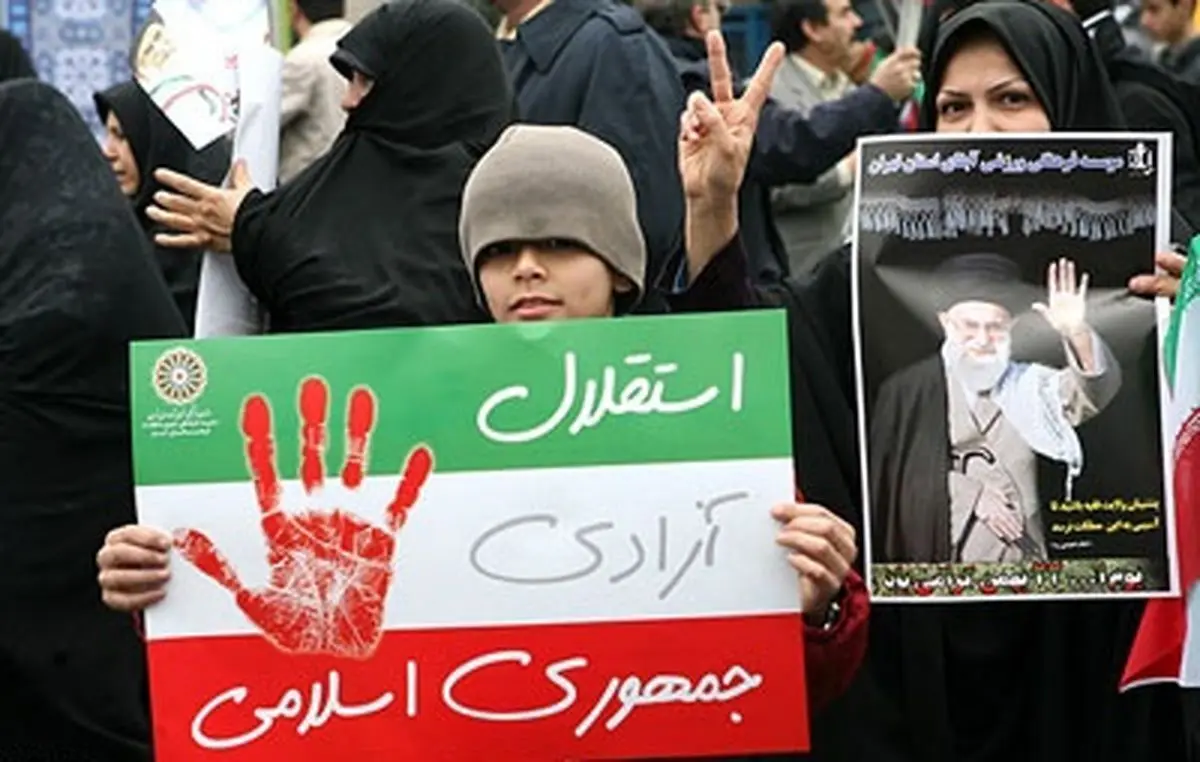 تا ساعاتی دیگر مراسم ۲۲ بهمن۱۴۰۰ آغاز می‌شود