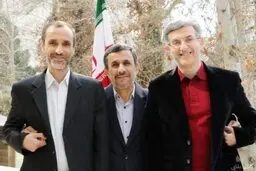 مشایی و بقایی بیرون زندان هستند