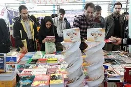 برگشت از یک تصمیمِ ناگهانی؛ نمایشگاه کتاب در مصلی می‌ماند