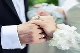 ازدواج خواهر و برادر باهم به شکلی کاملا قانونی و صحیح انجام شد