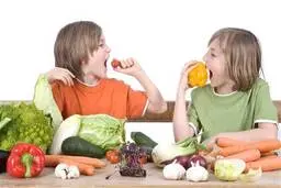 چگونه رژیم غذایی باعث ایجاد بوی بد بدن می‌شود؟