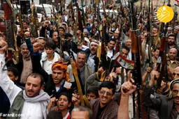 قبایل یمن با تجمعی مسلحانه در صنعاء+عکس