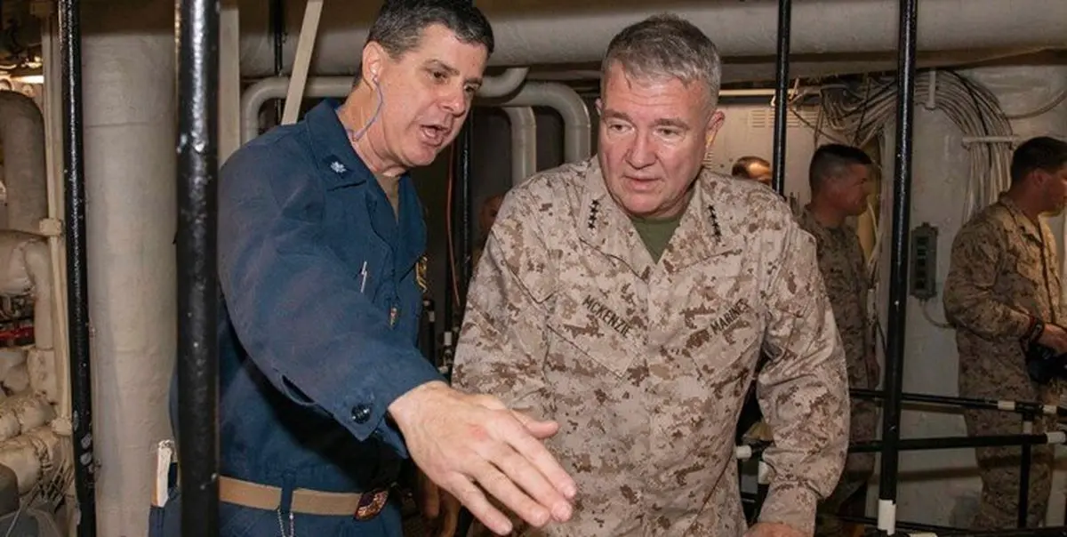 فرمانده سنتکام: آمریکا همچنان منتظر عملیات تلافی جویانه ایران است
