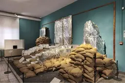 نجیب‌زاده اشکانی پشت سنگر شن | روایت حفاظت از میراث ایران در روزهای جنگ