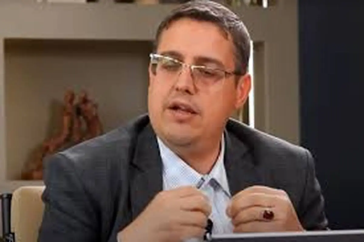 مدرس زیست عفیفانه: جامعه نباید بر مدار رضایت زن بچرخد | مدرس زیست عفیفانه: جامعه نباید بر مدار رضایت زن بچرخد