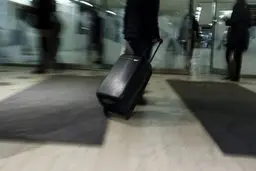 خبر مهاجرت مجری معروف صداوسیما جنجال به پا کرد