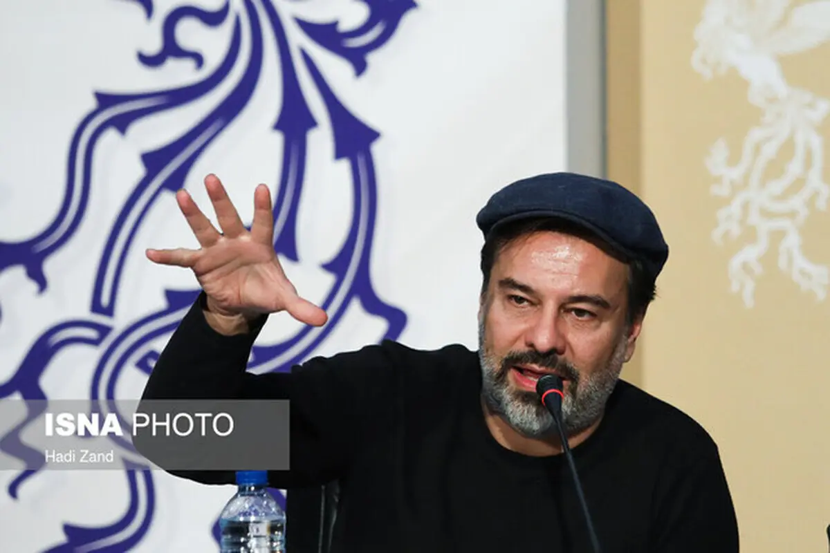 پیمان قاسمخانی: کمدی را باید دسته‌جمعی در سینما دید