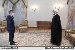 رعایت فاصله اجتماعی در ملاقات روحانی و وزیر خارجه سوئیس 