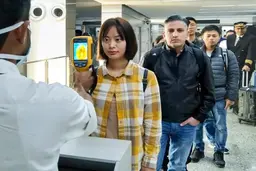 
ویروس کرونا «سیاسی» است حتی اگر «جنگ بیولوژیک» نباشد
