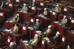 خبرگان در حال رای‌گیری نهایی برای انتخاب رهبر جدید است