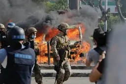 کرونا چگونه باعث شورش نان در لبنان شد؟ 