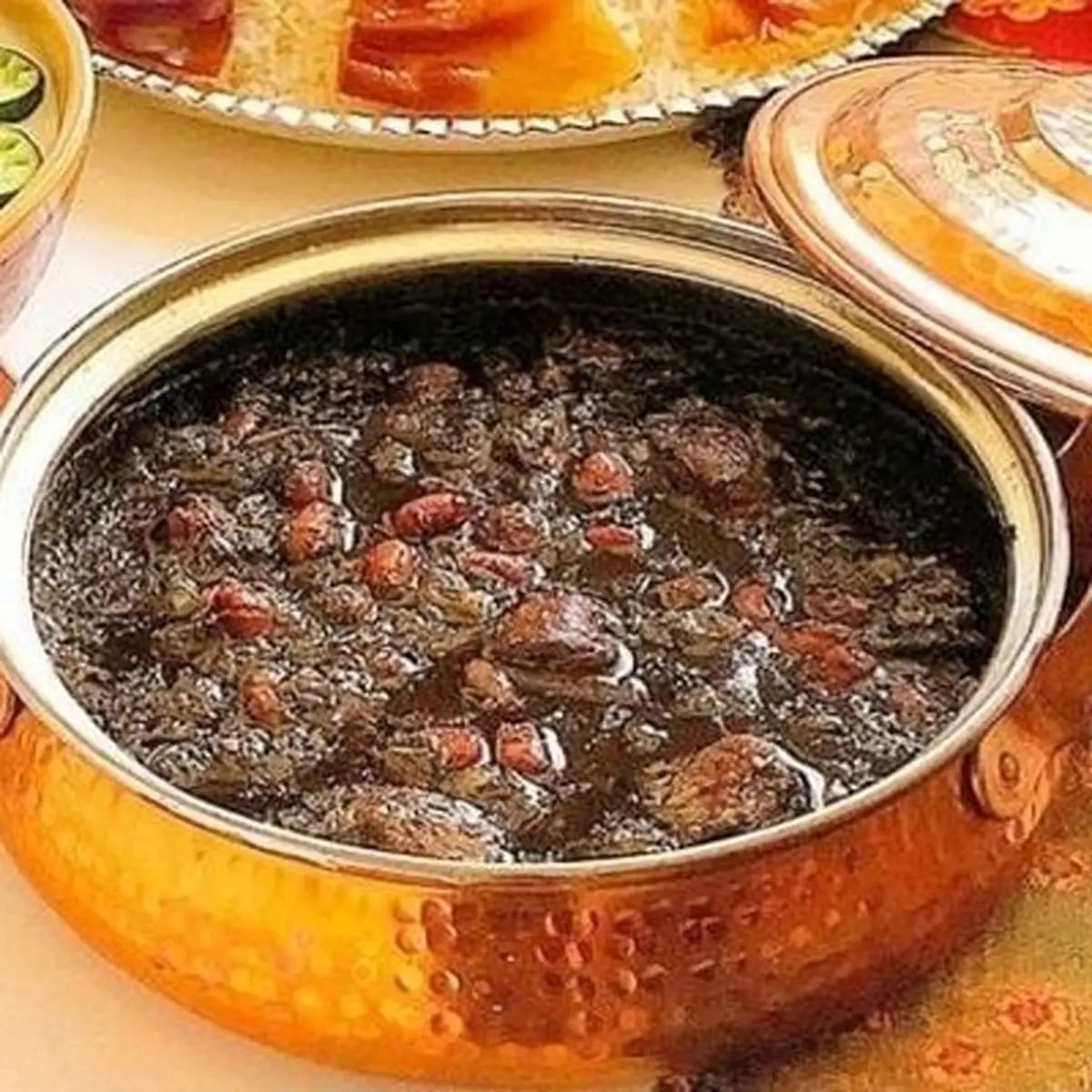 به این روشی که میگم یک قرمه سبزی حرفه ای درست کن | راز خوشمزگی قرمه سبزی لو رفت