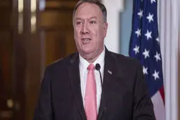 پمپئو مدعی تصمیم بزرگ واشنگتن برای تحریم‌های بین‌المللی ایران شد
