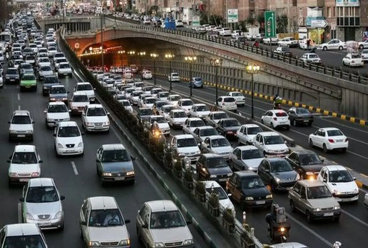 ترافیک به خیابان‌های پایتخت بازگشت 