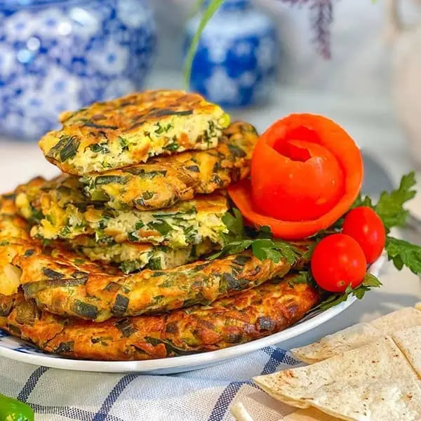 ناهار کوکو تره فرنگی درست کن، خیلی عالی میشه | طرز تهیه کوکو تره فرنگی ساده و خانگی با طعم بسیار عالی