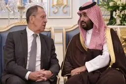 لاوروف در عربستان؛ آیا ریاض از دولت بایدن به آغوش پوتین پناه می‌برد؟