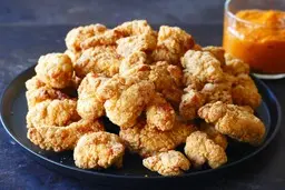 دیگه از بیرون چیکن پاپس نخر خودت تو خونه درست کن! | طرز تهیه چیکن پاپس +ویدیو