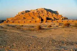 کارخانه قند، تهدید تلخ چغازنبیل 